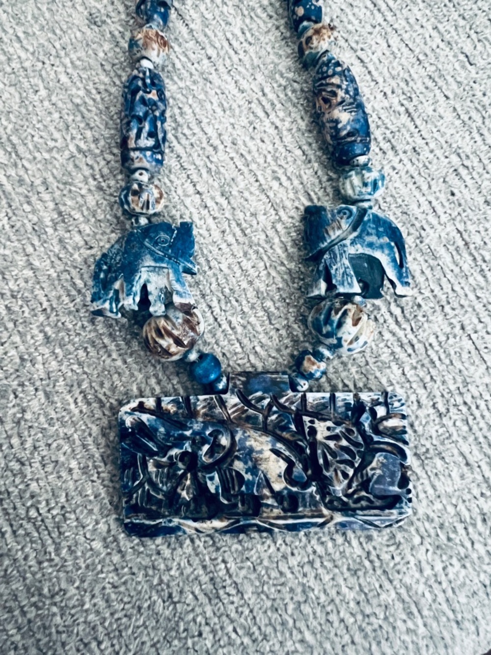 Blue Elephant Statement Necklace - Handcrafted Women Jewelry - Picture 2 of 5